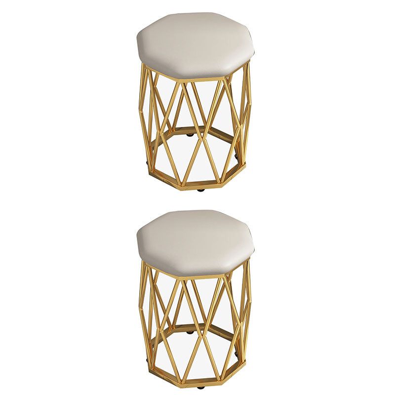 Moderne osmanische Kunstleder wasserfeste Sechskantoktomane mit Metallbein