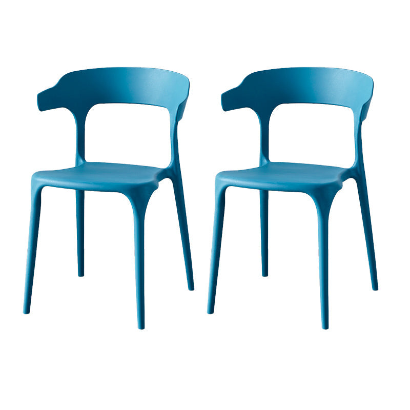Zeitgenössischer Indoor-Außen-Plastik Open Back Stapel Dining Side Stuhl