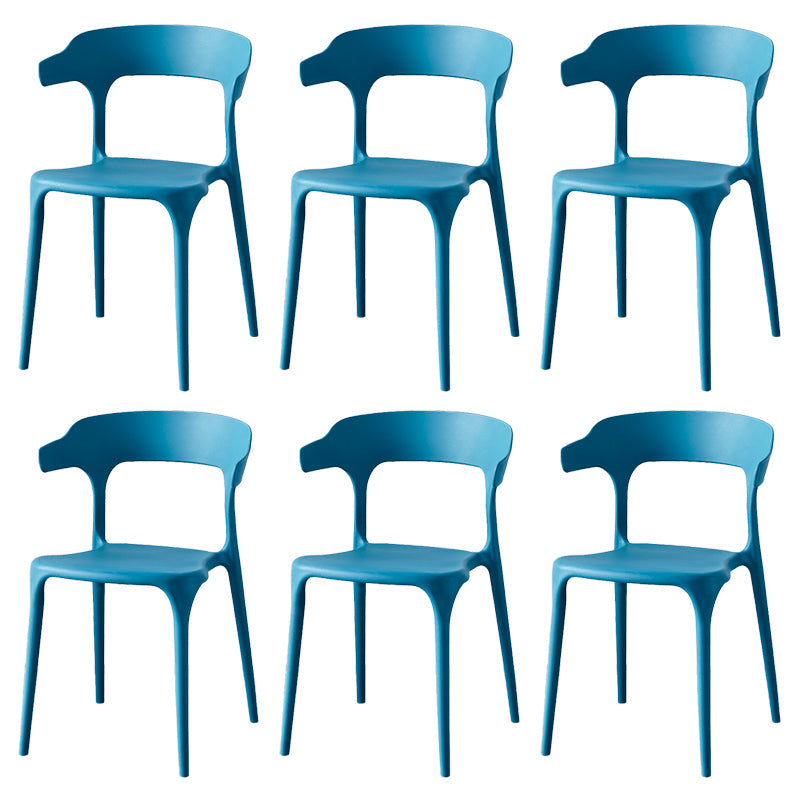 Zeitgenössischer Indoor-Außen-Plastik Open Back Stapel Dining Side Stuhl