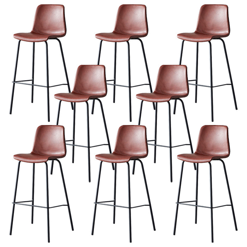 Sgabello da bar in pelle posteriore bassista in stile contemporaneo con gambe metalliche