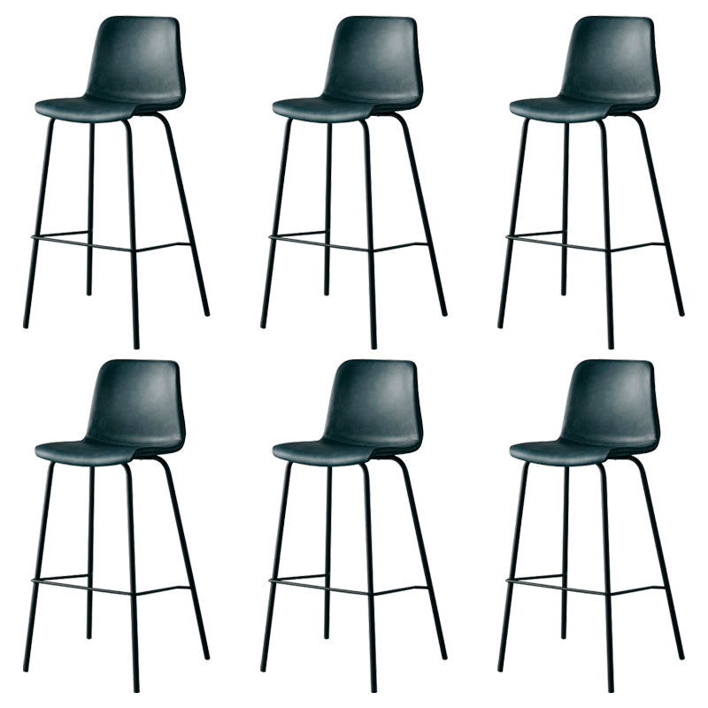 Sgabello da bar in pelle posteriore bassista in stile contemporaneo con gambe metalliche