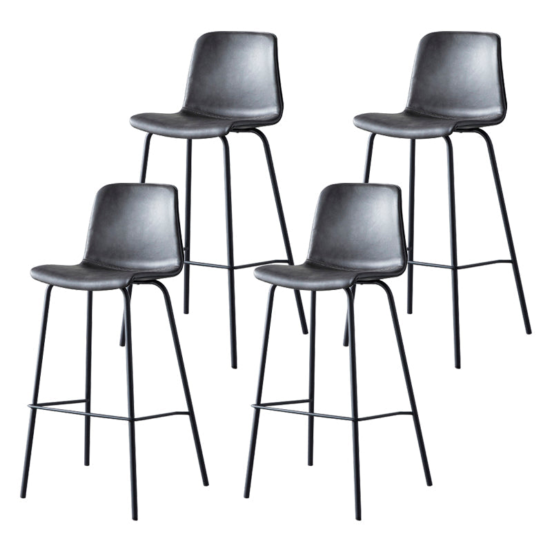 Sgabello da bar in pelle posteriore bassista in stile contemporaneo con gambe metalliche
