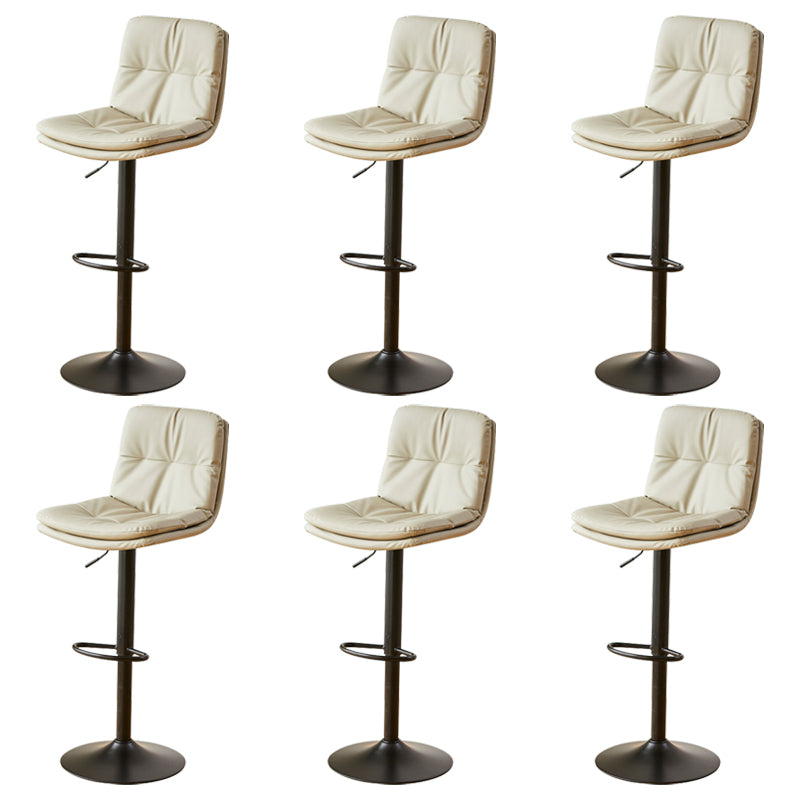 Style moderne tabouret de bar rembourré à réglage rotatif avec des jambes en métal