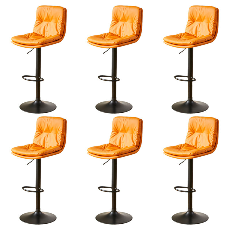 Style moderne tabouret de bar rembourré à réglage rotatif avec des jambes en métal