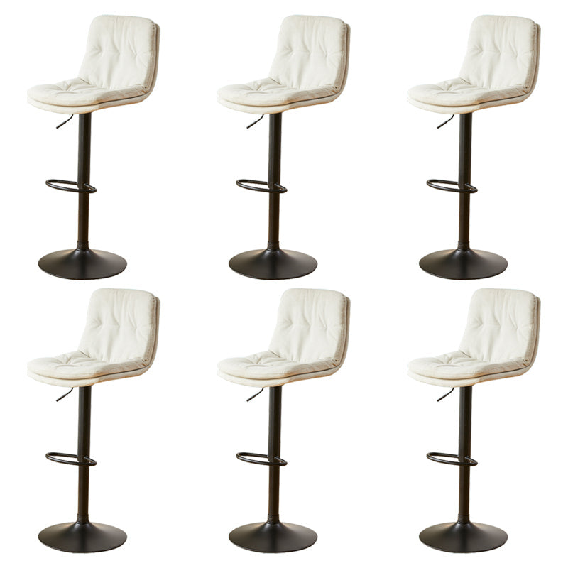 Style moderne tabouret de bar rembourré à réglage rotatif avec des jambes en métal