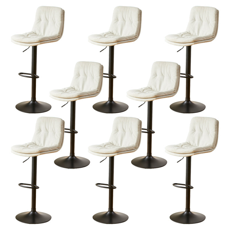 Style moderne tabouret de bar rembourré à réglage rotatif avec des jambes en métal