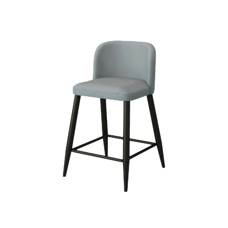 Moderni sgabelli da bar in fico rombina con poggiapiedi con poggiapiedi