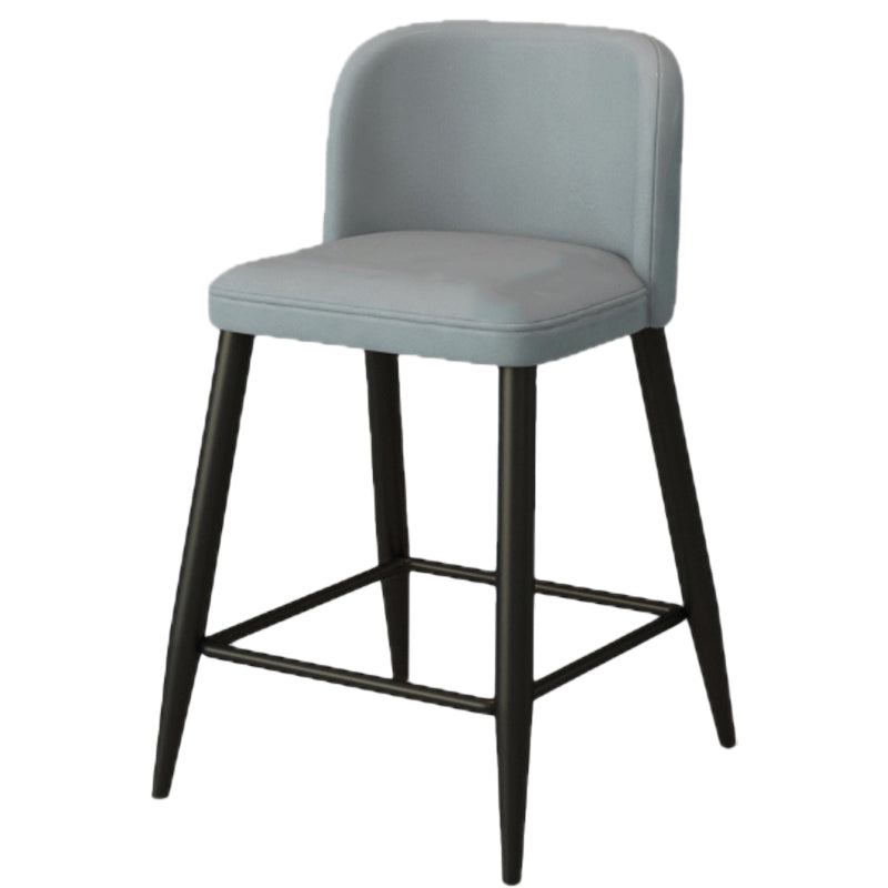 Moderni sgabelli da bar in fico rombina con poggiapiedi con poggiapiedi