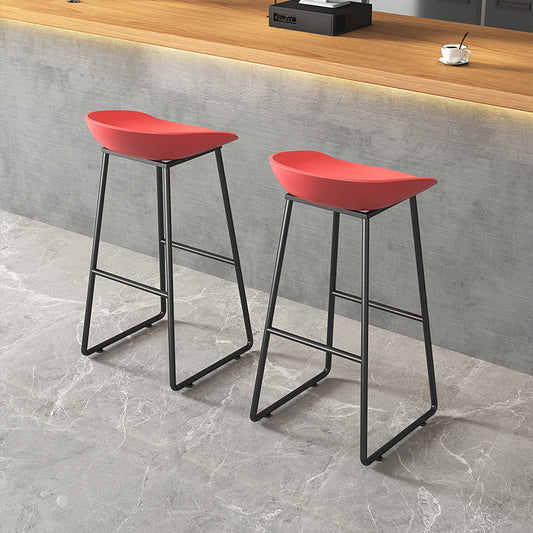 Contemporary Plastic Backrest Counter High Stool with Black Metal Base Clearhalo 'Bar Furniture' 'Bar Stools' 'bar_stools' 'furn' 'furn_bar_stools' 'Furniture' 'Kitchen & Dining Furniture' 7748725
