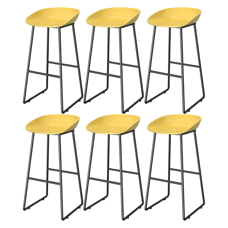 Contemporary Plastic Backrest Counter High Stool with Black Metal Base Yellow 6 Piece Set Clearhalo 'Bar Furniture' 'Bar Stools' 'bar_stools' 'furn' 'furn_bar_stools' 'Furniture' 'Kitchen & Dining Furniture' 7748744