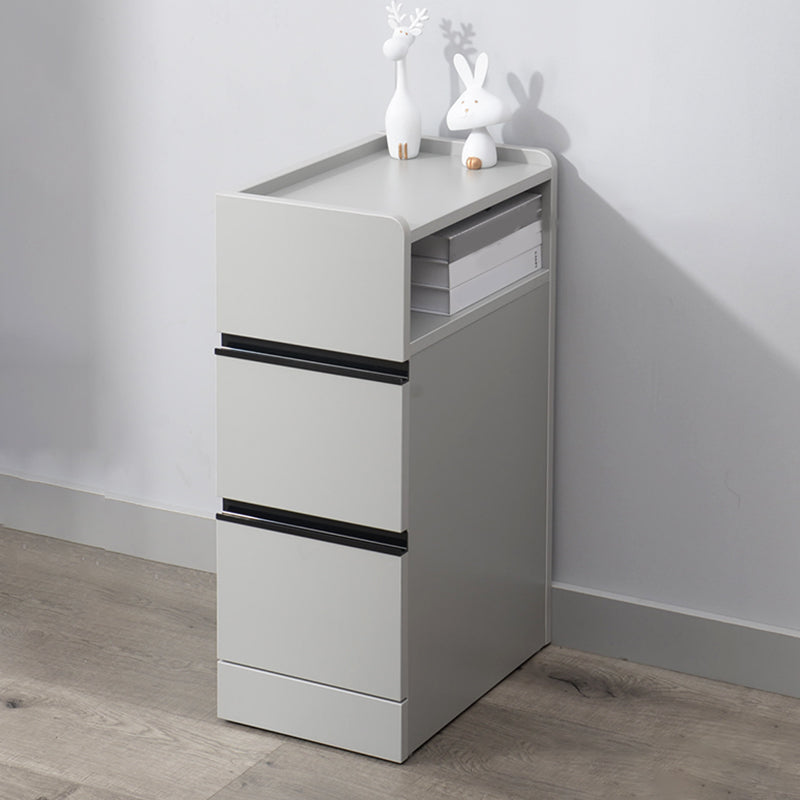 スカンジナビアのアクセントテーブルナイトスタンド25.5 "2つの引き出しがあります