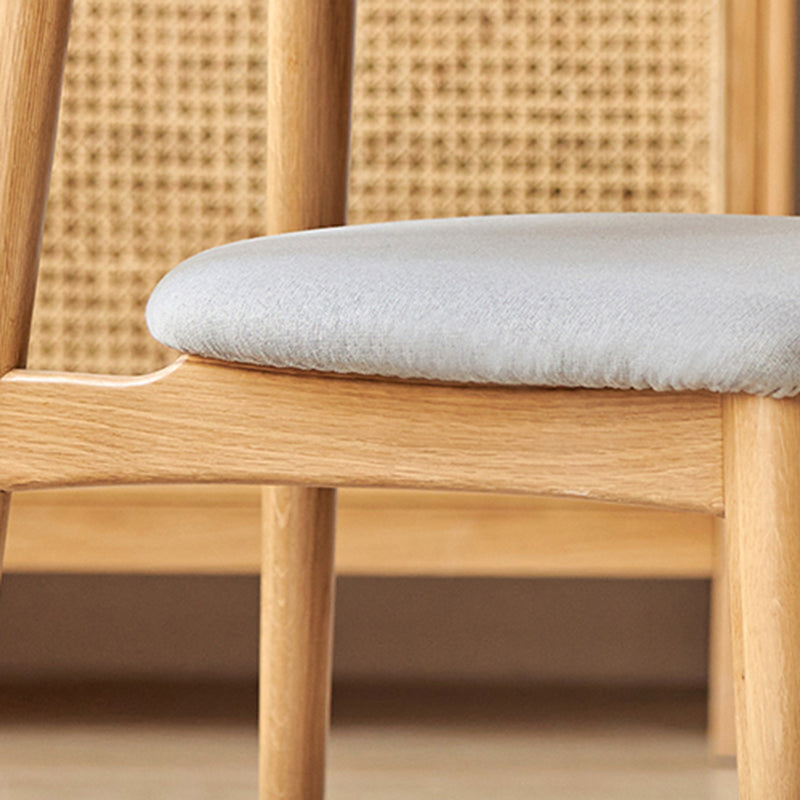 ベッドルーム用の4本の足のあるモダンオフィスチェアシートウッドデスクチェア