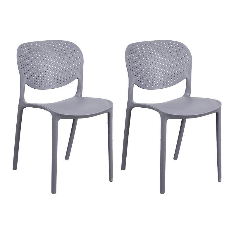 Chaise latéral d'empilement en plastique de style moderne