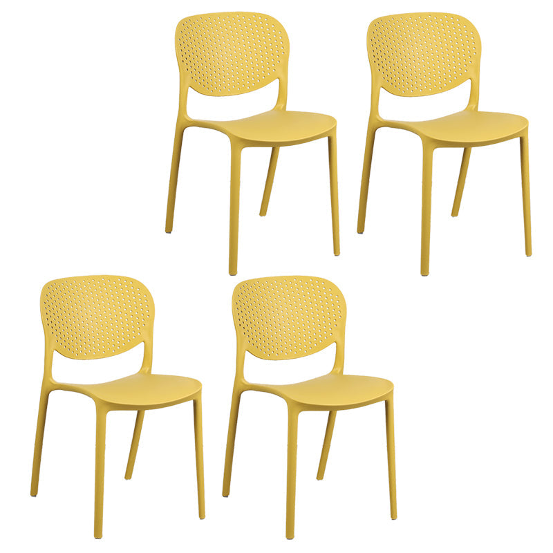 Chaise latéral d'empilement en plastique de style moderne