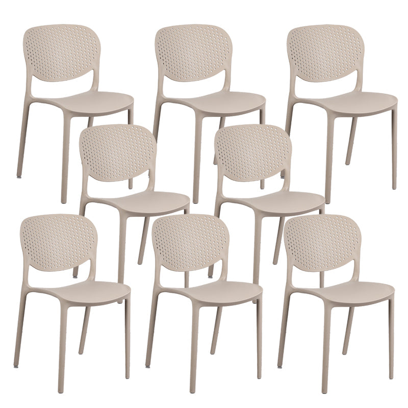 Chaise latéral d'empilement en plastique de style moderne