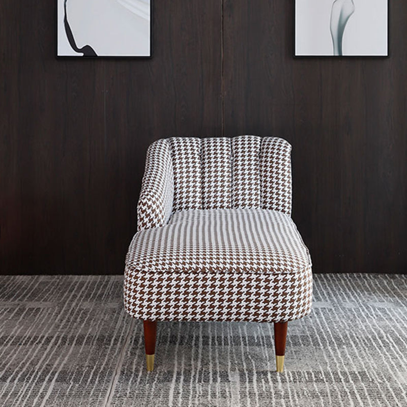 Chaise contemporaine à un bras, bras ronds, pied-de-poule pour le salon