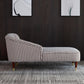 Chaise contemporaine à un bras, bras ronds, pied-de-poule pour le salon