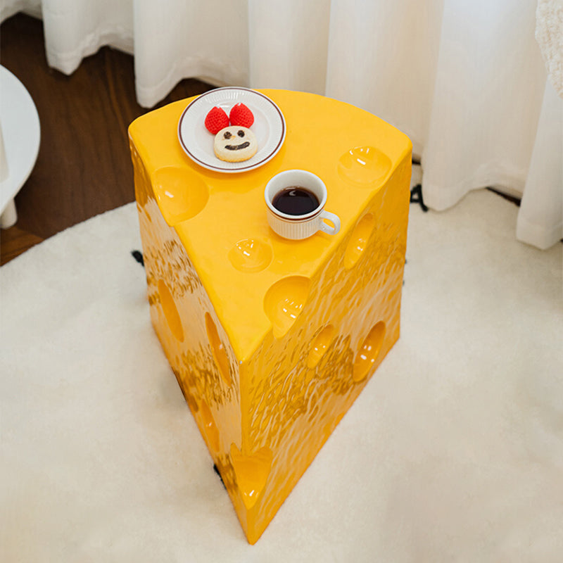 Hedendaagse plastic driehoekige zijde -snacktafel voor slaapkamer