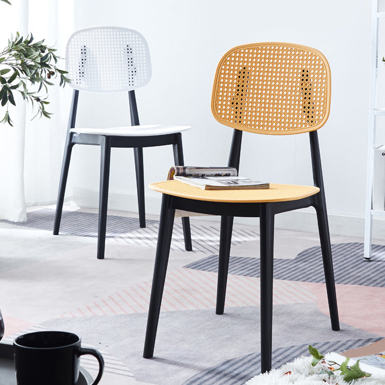 Sedia da pranzo in plastica in plastica aperta in stile contemporaneo per sala da pranzo
