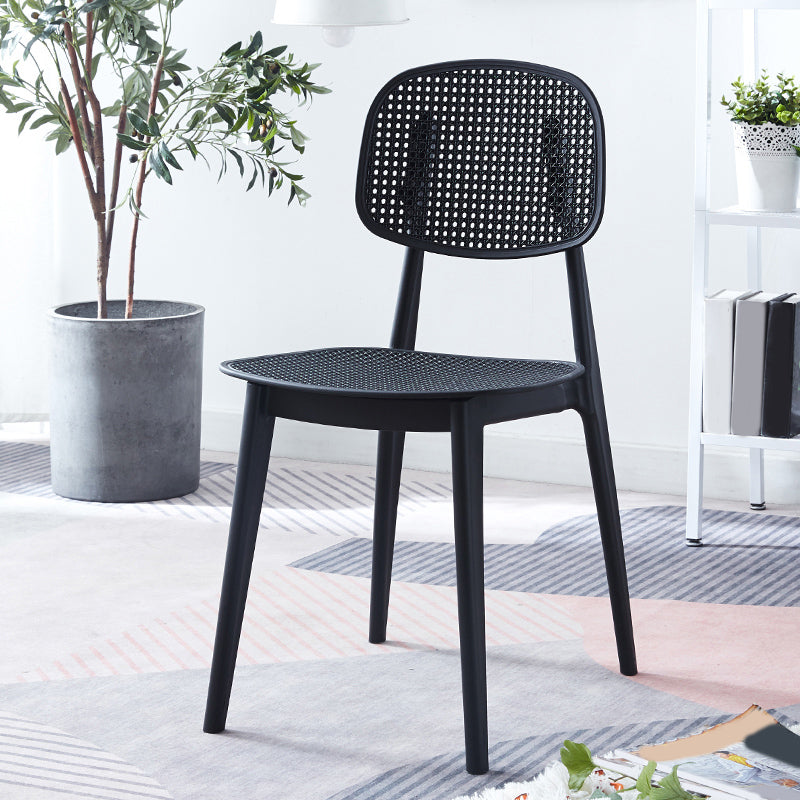 Sedia da pranzo in plastica in plastica aperta in stile contemporaneo per sala da pranzo