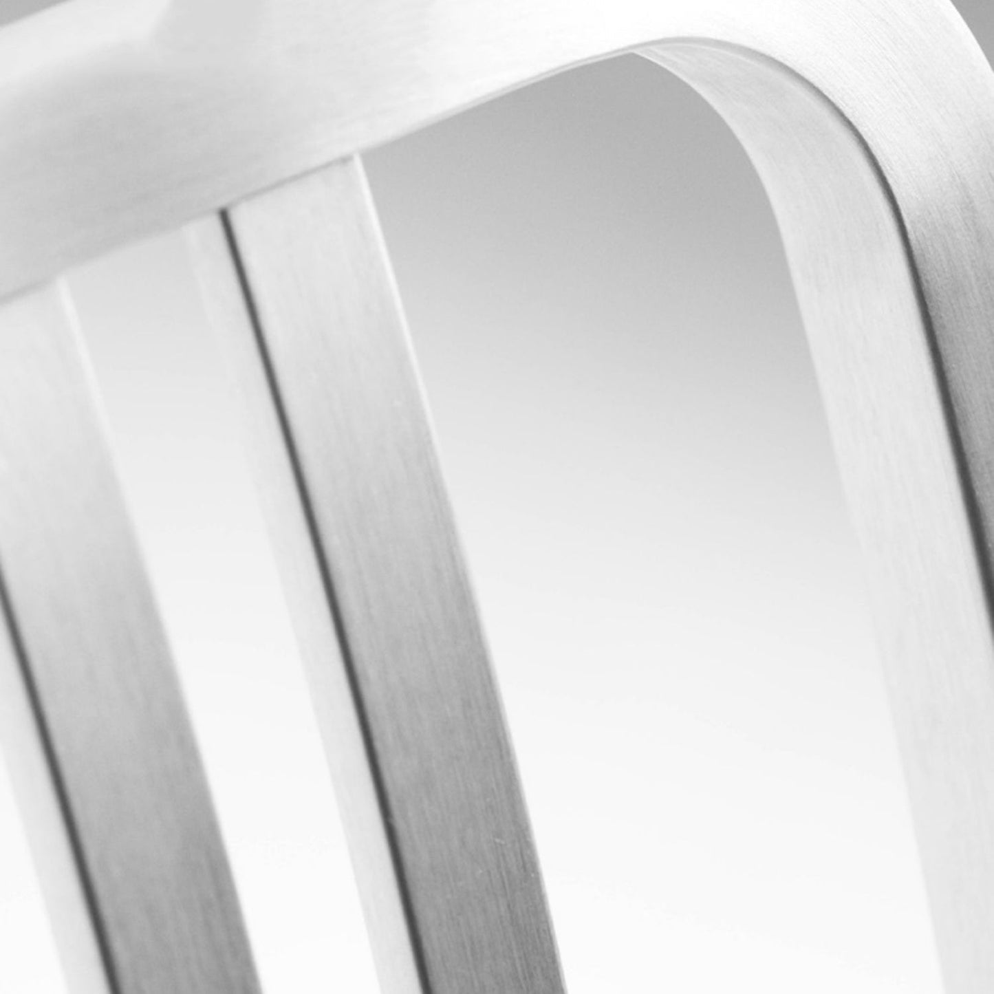 Contemporary Metal Backrest Counter High Stool in Silver for Home Use Clearhalo 'Bar Furniture' 'Bar Stools' 'bar_stools' 'furn' 'furn_bar_stools' 'Furniture' 'Kitchen & Dining Furniture' 7763619