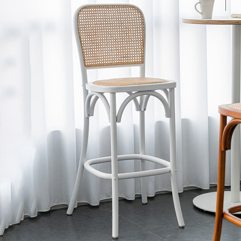 Eigentijdse 45 "Hoogte Backlest massief hout en Rattan Teller ontlasting