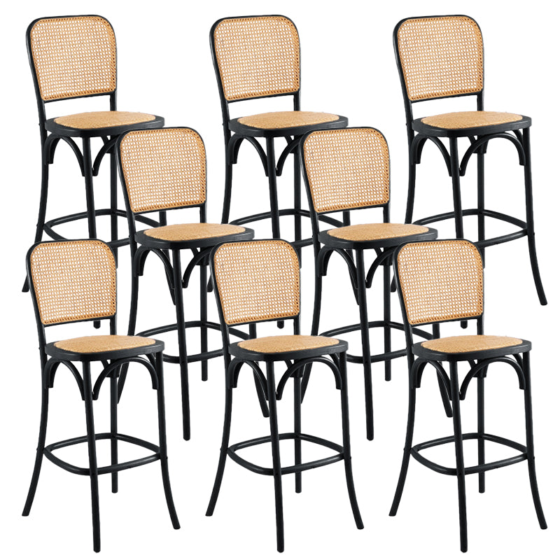 Eigentijdse 45 "Hoogte Backlest massief hout en Rattan Teller ontlasting