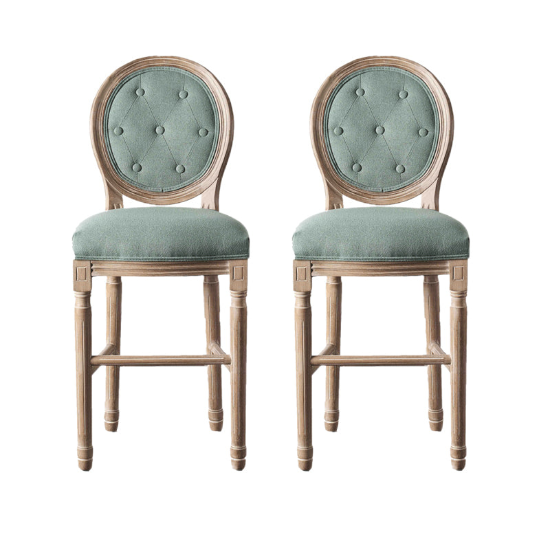 Volledige rug gestoffeerde armloze barkruk met massief houtbasis