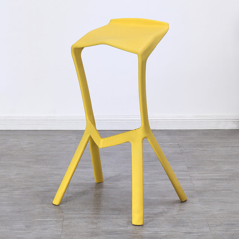 Contemporary Style Backless Plastic Stackable Bar Stool for Home Yellow 1 Piece Clearhalo 'Bar Furniture' 'Bar Stools' 'bar_stools' 'furn' 'furn_bar_stools' 'Furniture' 'Kitchen & Dining Furniture' 7763790