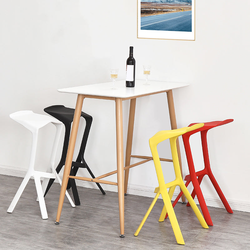 Contemporary Style Backless Plastic Stackable Bar Stool for Home Clearhalo 'Bar Furniture' 'Bar Stools' 'bar_stools' 'furn' 'furn_bar_stools' 'Furniture' 'Kitchen & Dining Furniture' 7763792