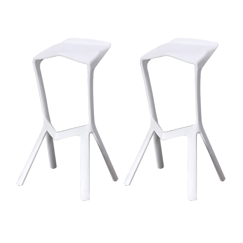 Contemporary Style Backless Plastic Stackable Bar Stool for Home White 2 Piece Set Clearhalo 'Bar Furniture' 'Bar Stools' 'bar_stools' 'furn' 'furn_bar_stools' 'Furniture' 'Kitchen & Dining Furniture' 7763815
