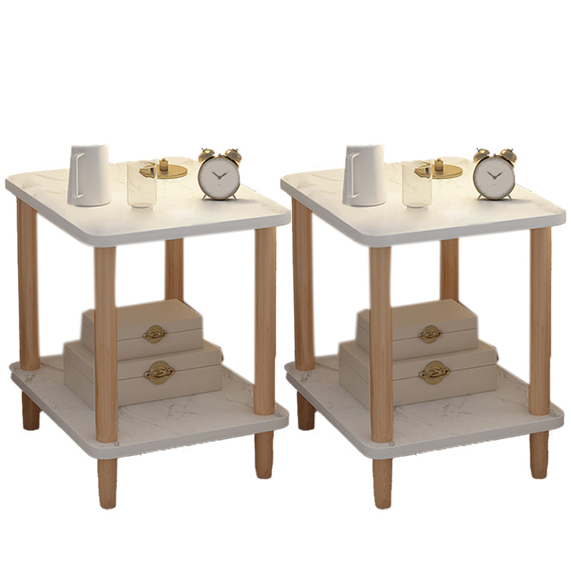 Scaffali scandinavi 2 menomini da tavola di accento 21 "di altezza con le gambe