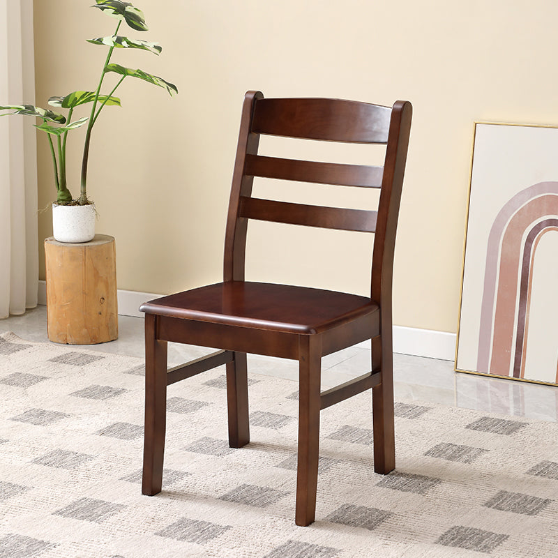 Silla de comedor sin brazo de madera sólida contemporánea escalera de madera sólida