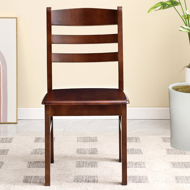 Silla de comedor sin brazo de madera sólida contemporánea escalera de madera sólida