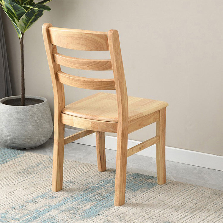 Silla de comedor sin brazo de madera sólida contemporánea escalera de madera sólida
