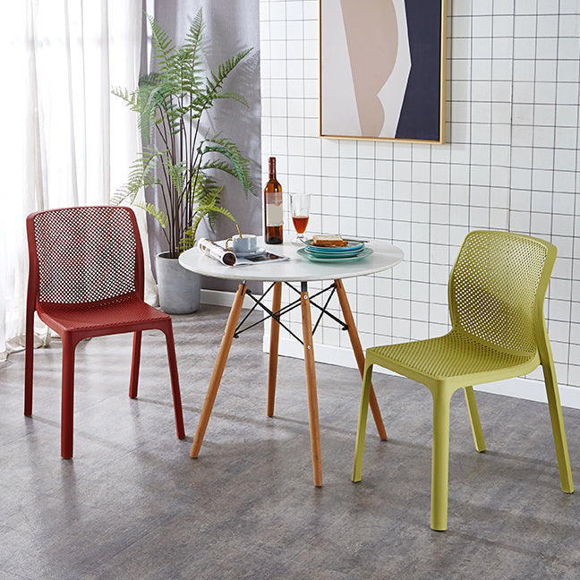 Contemporary Style Low Back Plastic Dining Side Chair for Home Use Clearhalo 'Dining Chairs' 'Dining Tables & Seating' 'dining_chair' 'furn' 'furn_dining_chair' 'Furniture' 'Kitchen & Dining Furniture' 7778376