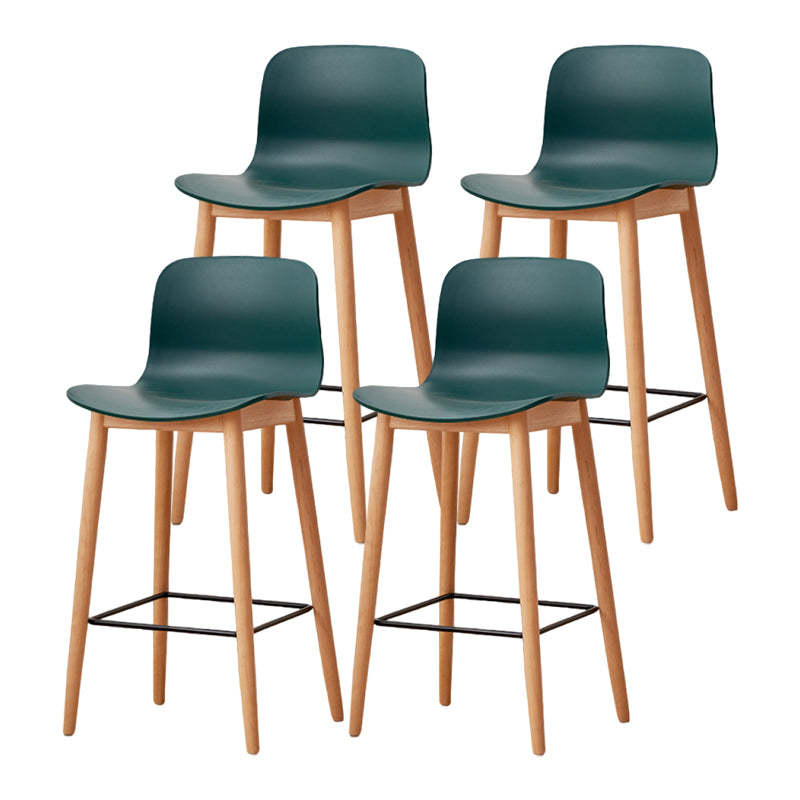 Tabouret de bar en plastique bas du style bas du style bas avec jambe en bois