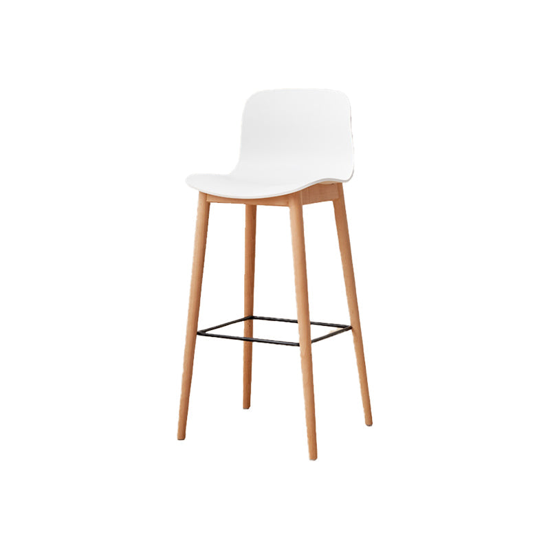 Tabouret de bar en plastique bas du style bas du style bas avec jambe en bois