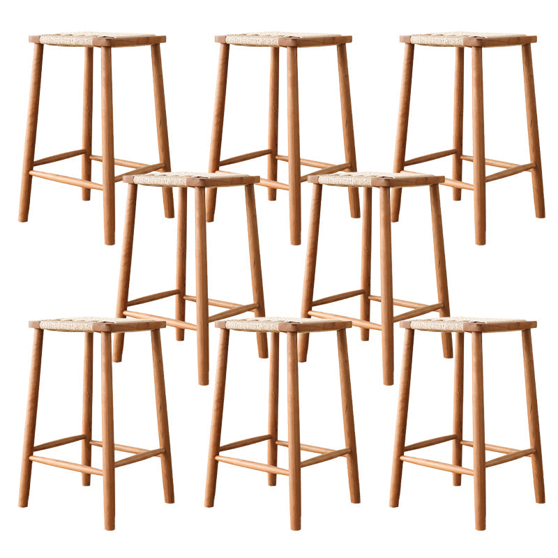 Sgabelli da bar senza schienale contemporaneo con base in legno massiccio ciliegia