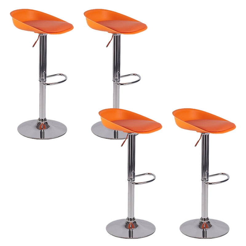 Sgabello da bar regolabile con schienale basso e regolabile in stile moderno con gambe in metallo