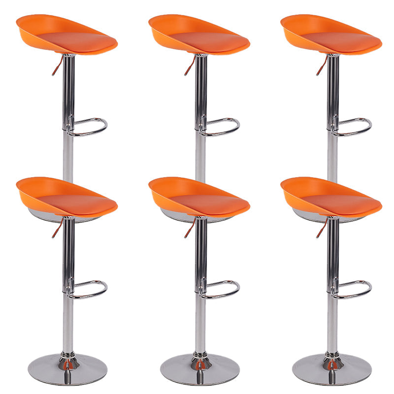 Sgabello da bar regolabile con schienale basso e regolabile in stile moderno con gambe in metallo