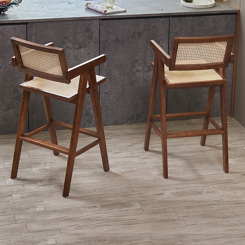 Contemporary Style Low Back Solid Wood Armed Bar Stool for Home Clearhalo 'Bar Furniture' 'Bar Stools' 'bar_stools' 'furn' 'furn_bar_stools' 'Furniture' 'Kitchen & Dining Furniture' 7779228