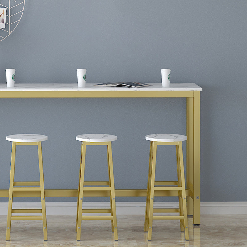 1/4/5 PCs hergestelltes Holzbarset mit Metallhocker für kleine Orte