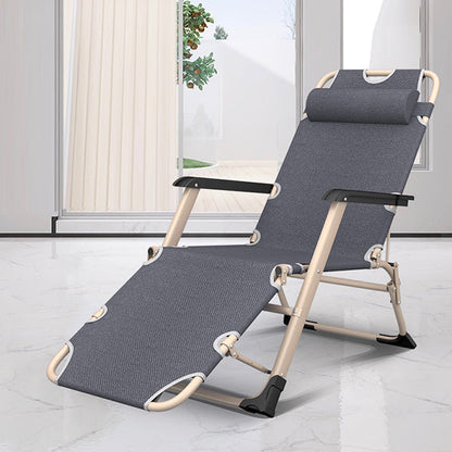 Hedendaagse grijze standaard ligstoel met metalen basis en zwarte armen