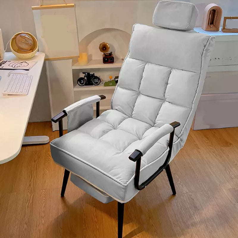 Standard manuale di reclinabile singolo in metallo contemporaneo con cuscino toss