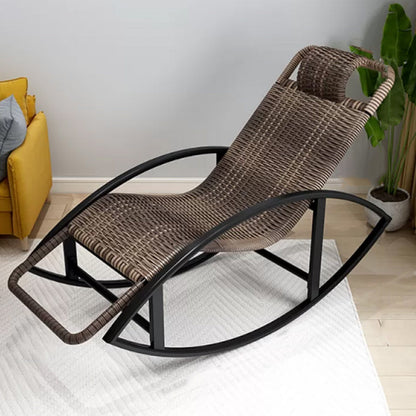 Sedia reclinabile al coperto contemporaneo standard di colore solido con braccio