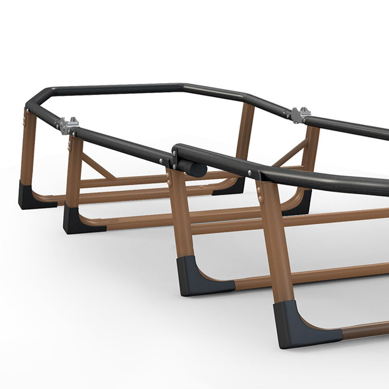 Sedia reclinabile al coperto di metallo contemporaneo standard di colore solido con gambe