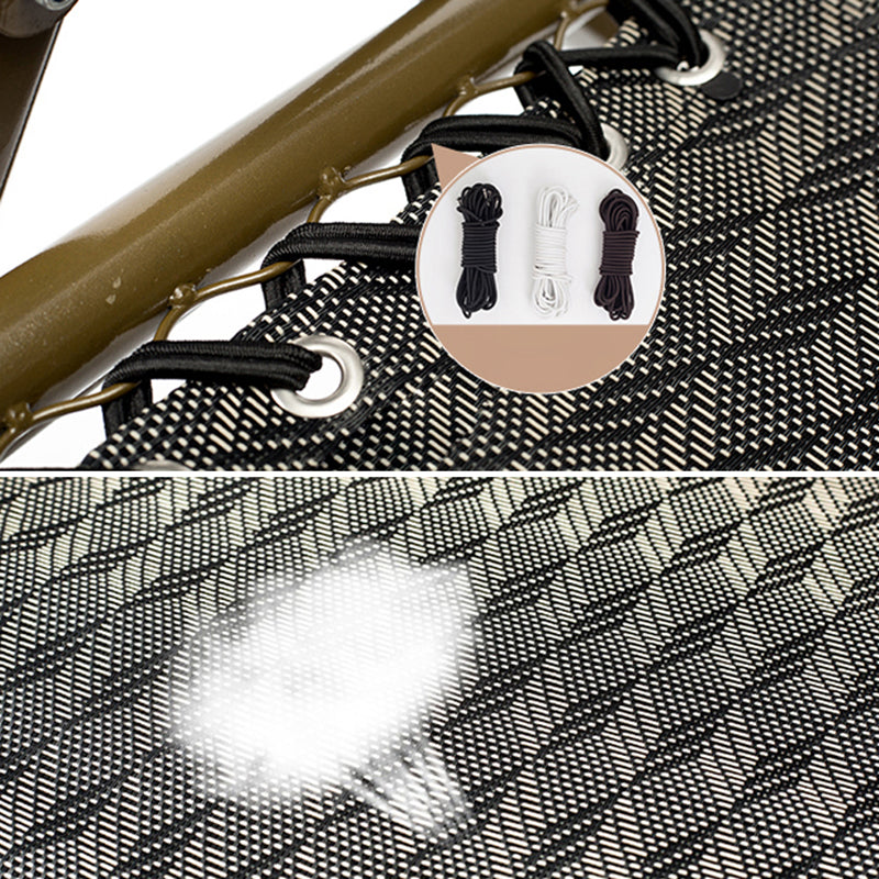 Zeitgenössische einzelne ergonimische Liege mit Beinen Metallmetallfarbe