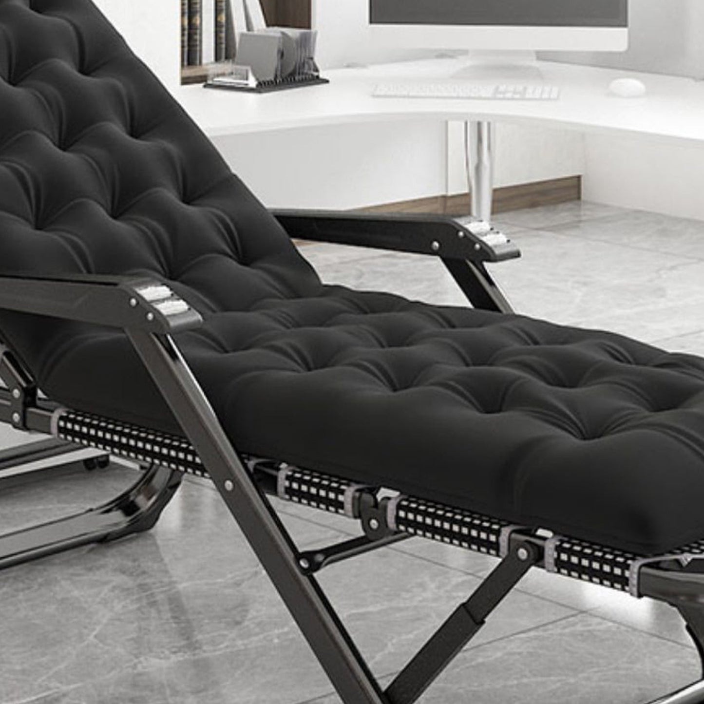 Sedia reclinabile contemporanea con movimento del piede indipendente e blocco della posizione