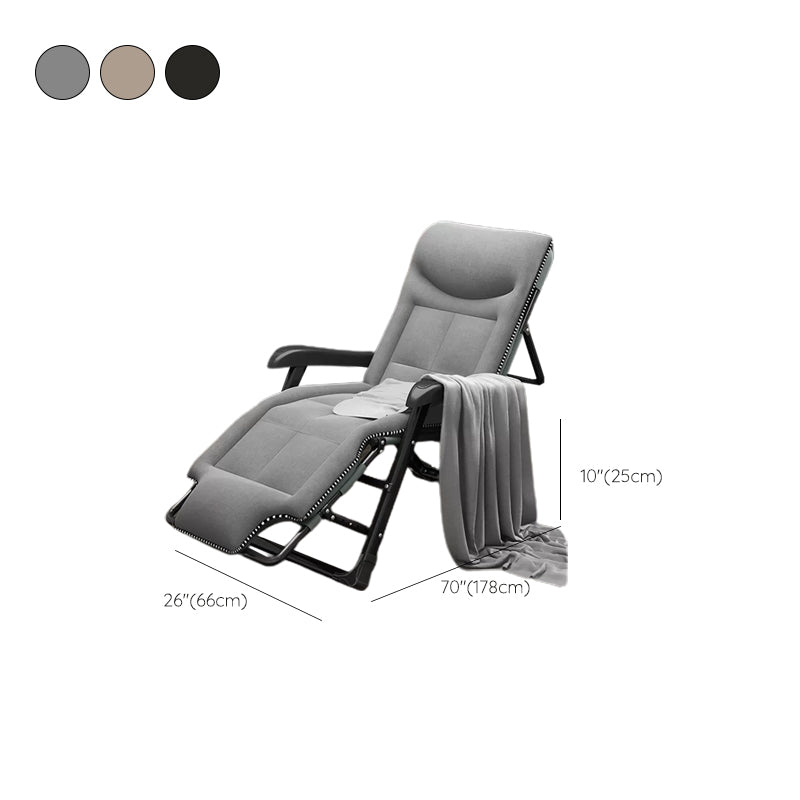 Ergonimic Recliner in Contemporary Black Metal Base with Tufted Back Clearhalo 'Chairs & Seating' 'furn' 'furn_recliners' 'Furniture' 'Living Room Furniture' 'Recliners' 7793167